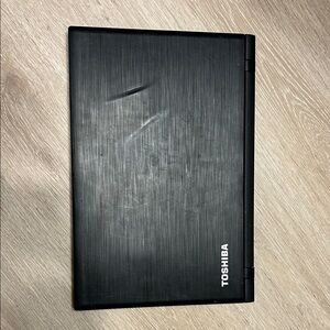 Toshiba C55-C5241 NO HDD, BAD BATTERY, FOR PARTS